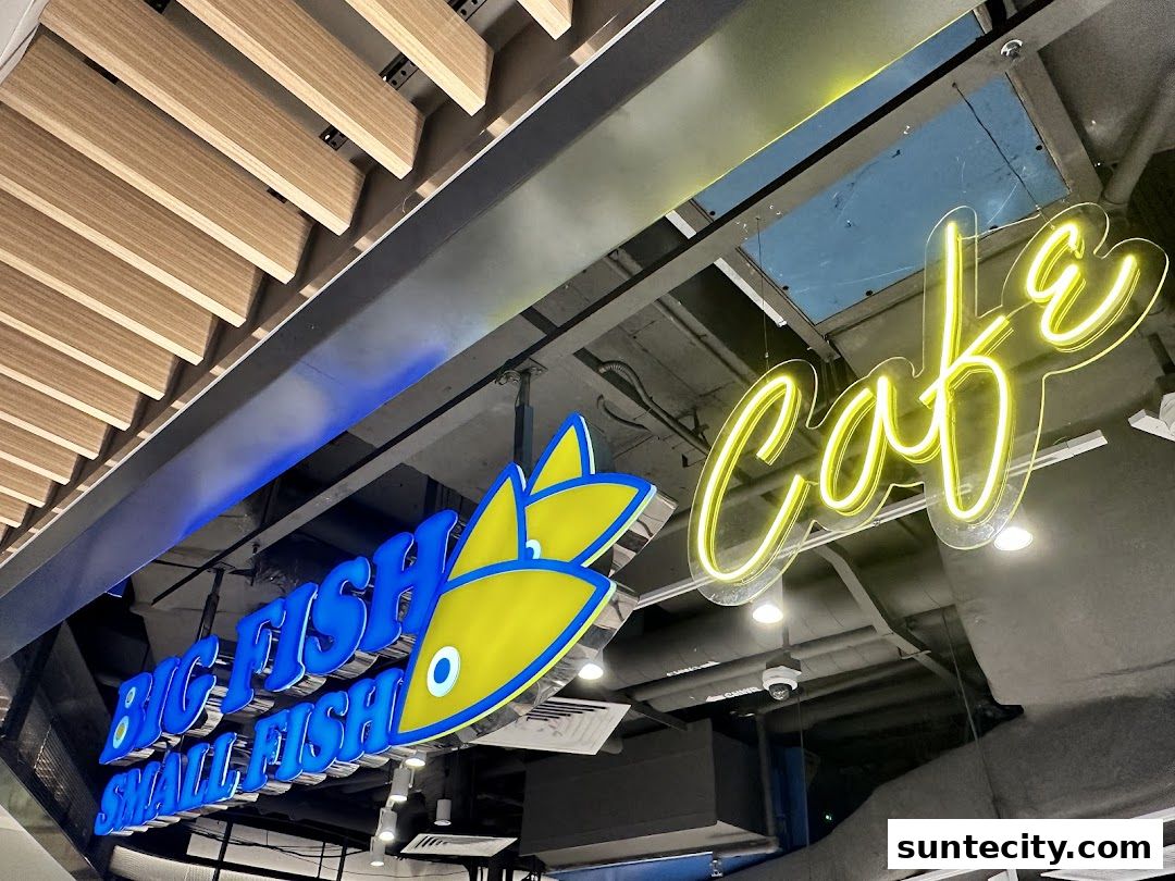 Big Fish Small Fish CafeSuntec City