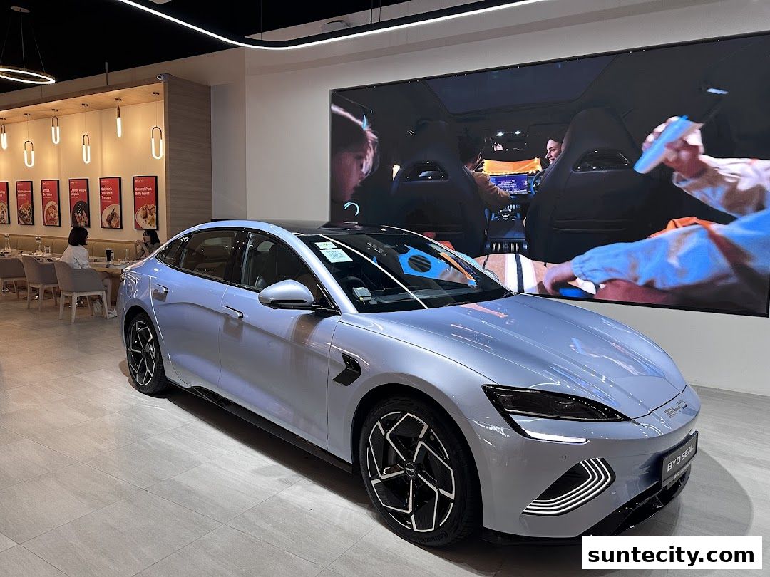 BYD by 1826  Suntec City