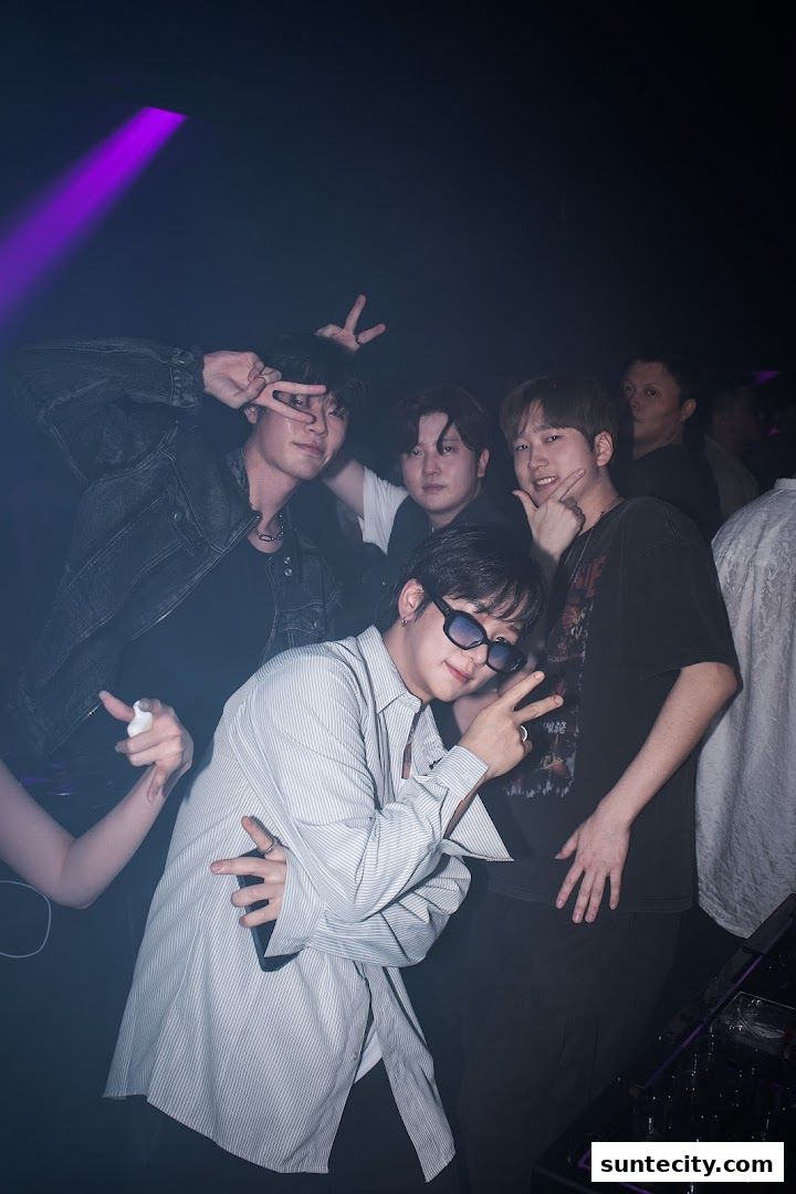 CLUB FLOW.L