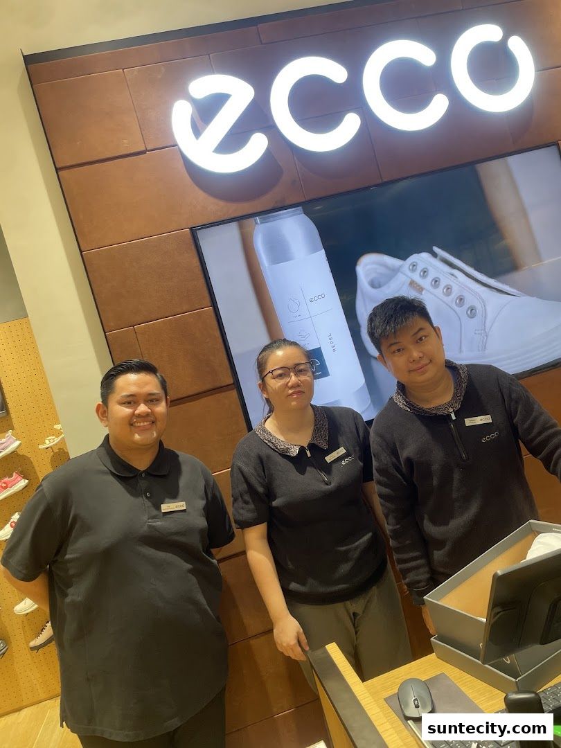 ECCO Suntec City Mall