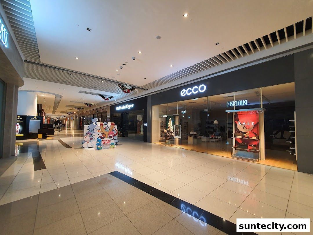 ECCO Suntec City Mall