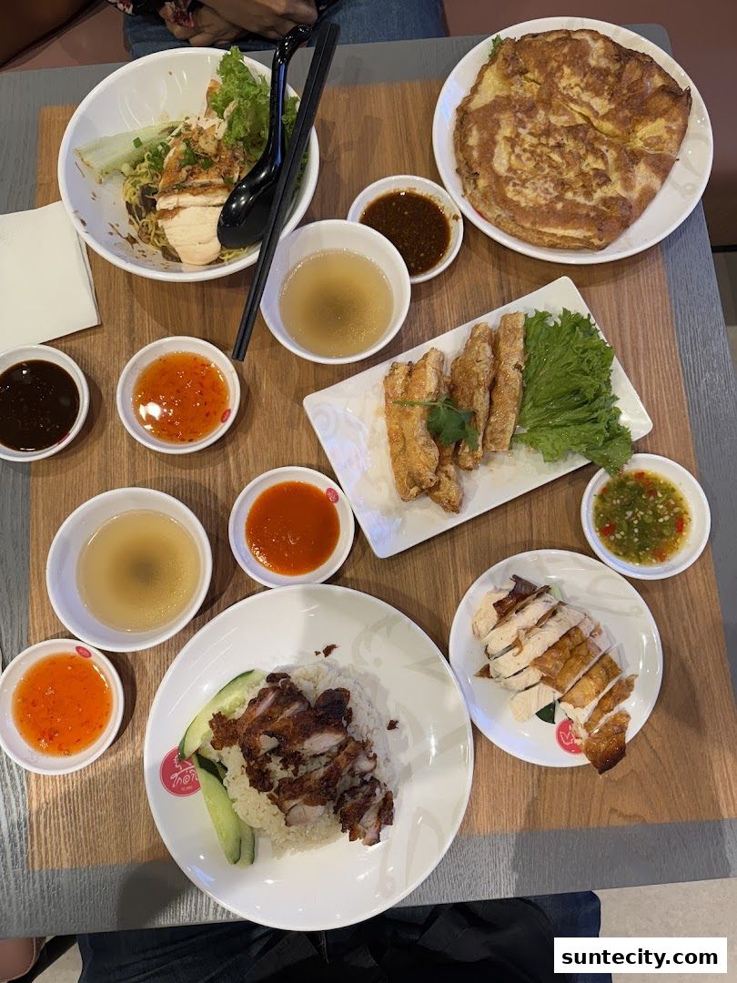 Go-Ang Pratunam Chicken Rice Suntec City