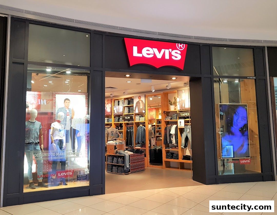 Levis  Suntec City