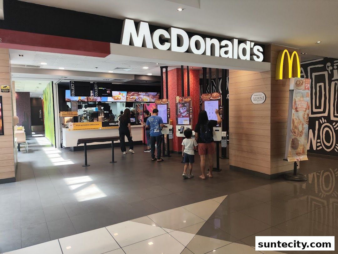 McDonalds Suntec City