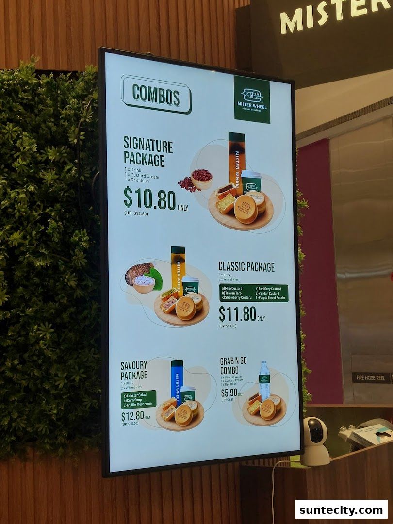 Menu page for Mister Wheel Singapore 不貳光車輪餅
