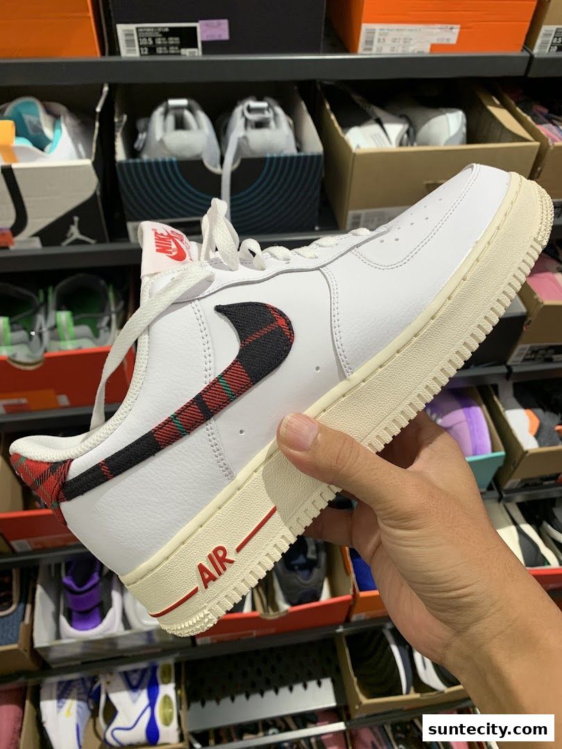 Nike