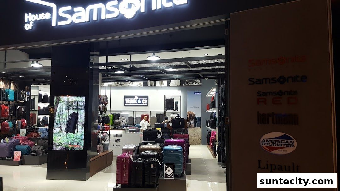 The entrance of a Samsonite store showcasing various luggage and bags.