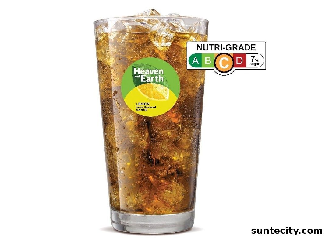 A tall glass of iced lemon tea with a Nutri-Grade label indicating 7% sugar.