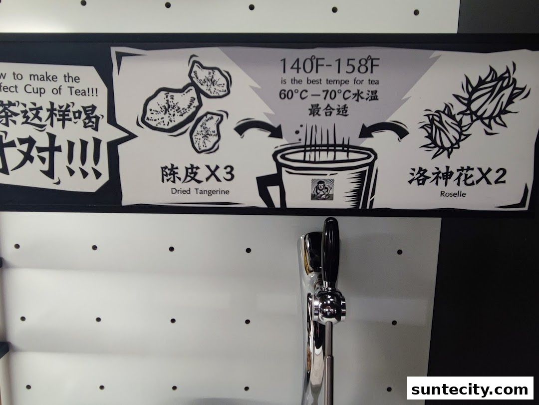 A sign showing how to make tea with dried tangerine and roselle.