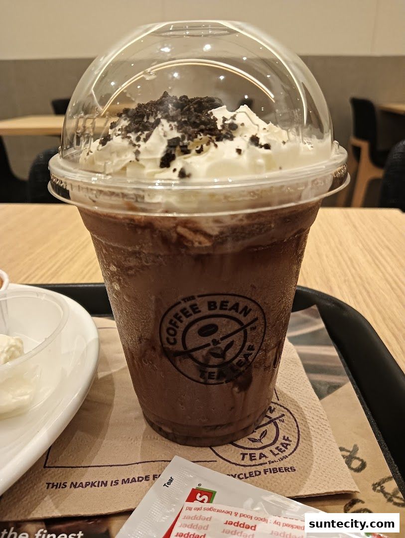 The Coffee Bean  Tea Leaf