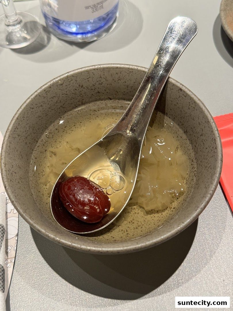 Uncle Fong Hotpot Restaurant Suntec City 方叔叔重庆老火锅